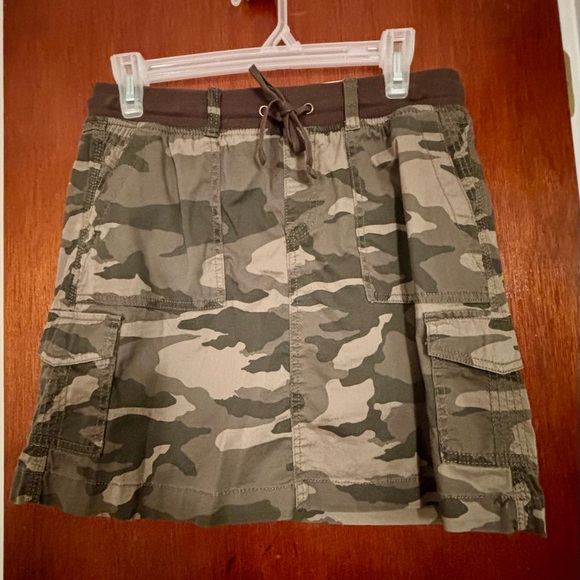 Sonoma Camo Cargo Mini Skort, NWT, Size S - Picture 10 of 10
